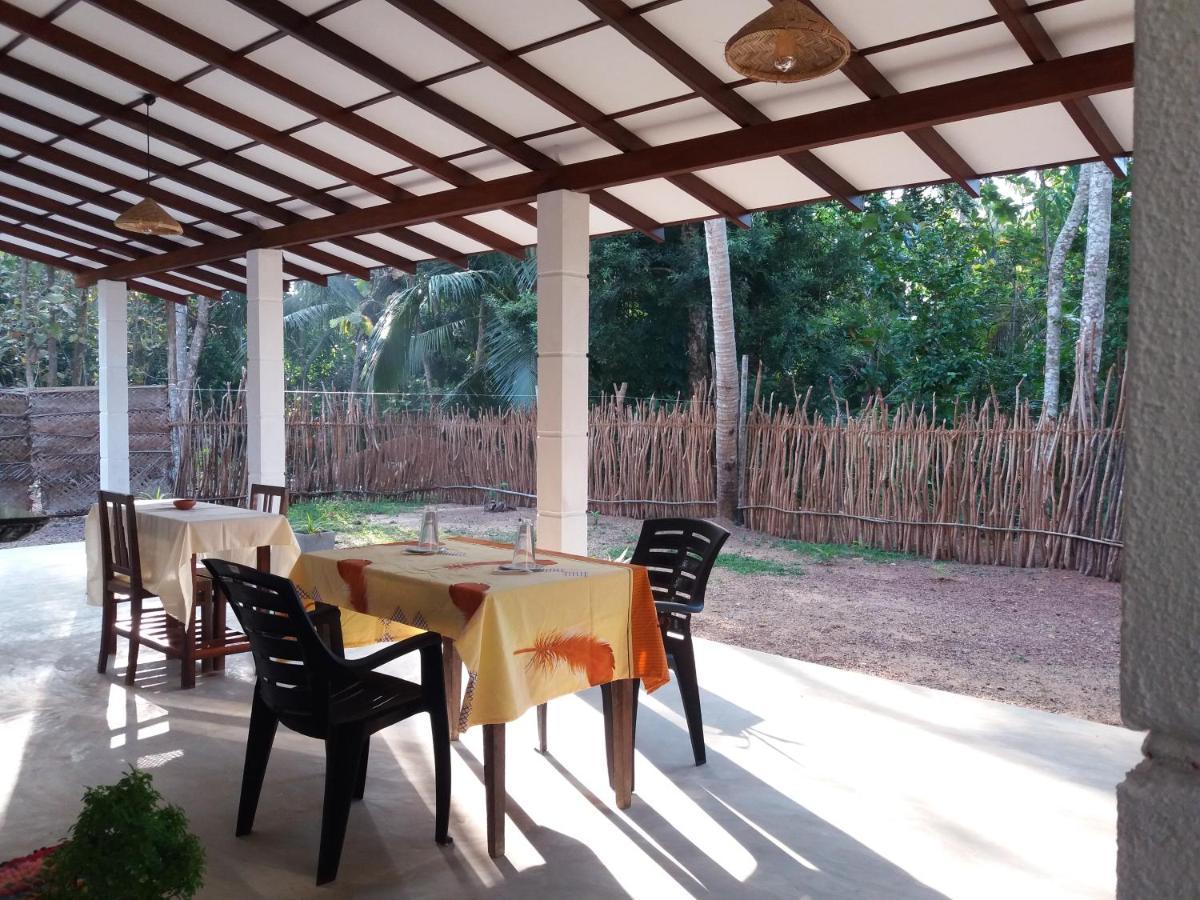 Cashew Villa Hiriketiya Диквела Екстериор снимка