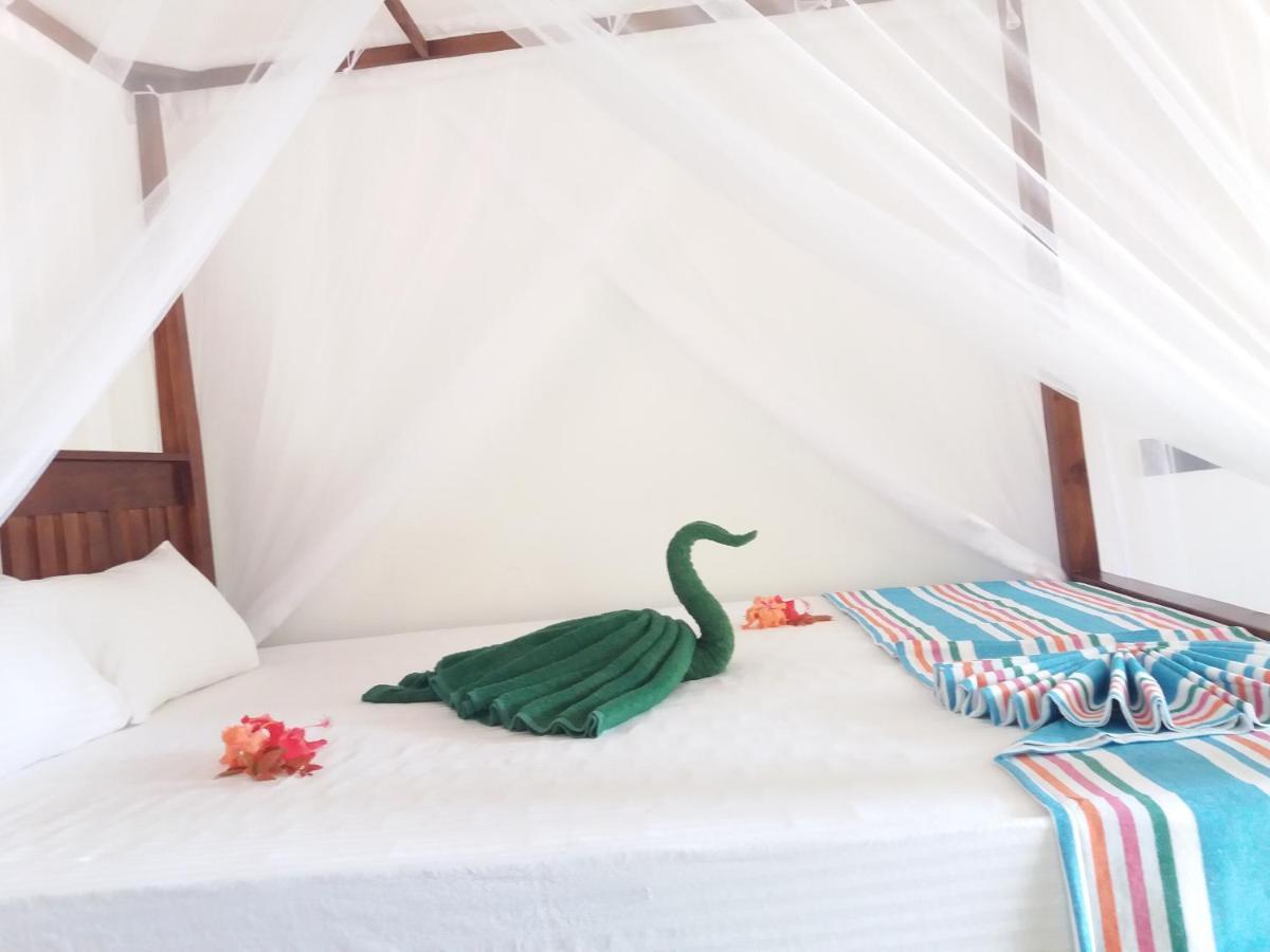 Cashew Villa Hiriketiya Диквела Екстериор снимка