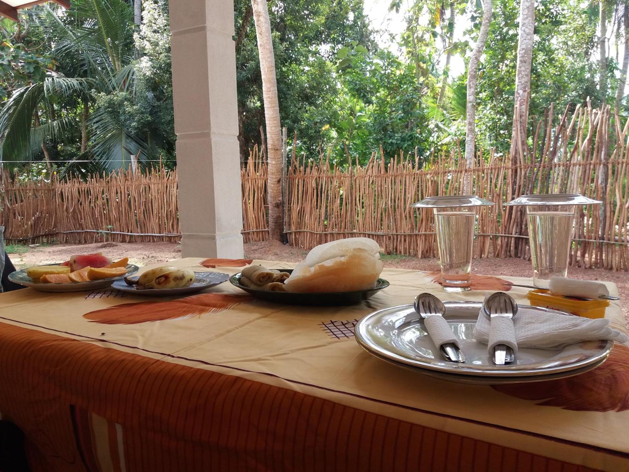 Cashew Villa Hiriketiya Диквела Екстериор снимка